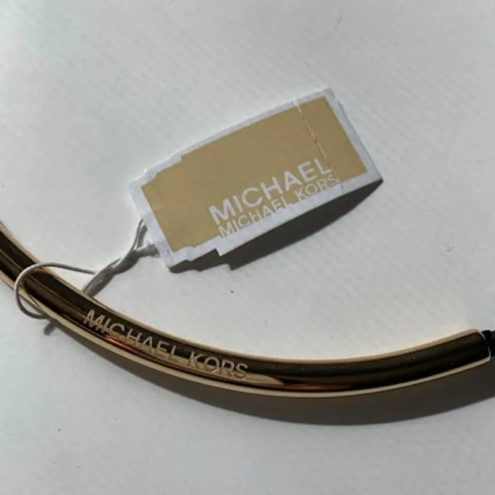🆕 MK Bar Necklace